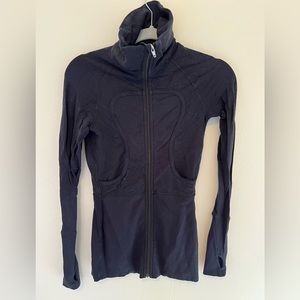 Lululemon long sleeve top. Size 4.